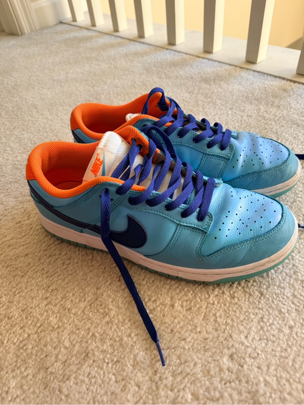 Nike Men’s Low-Top Sneakers- Blue & Orange